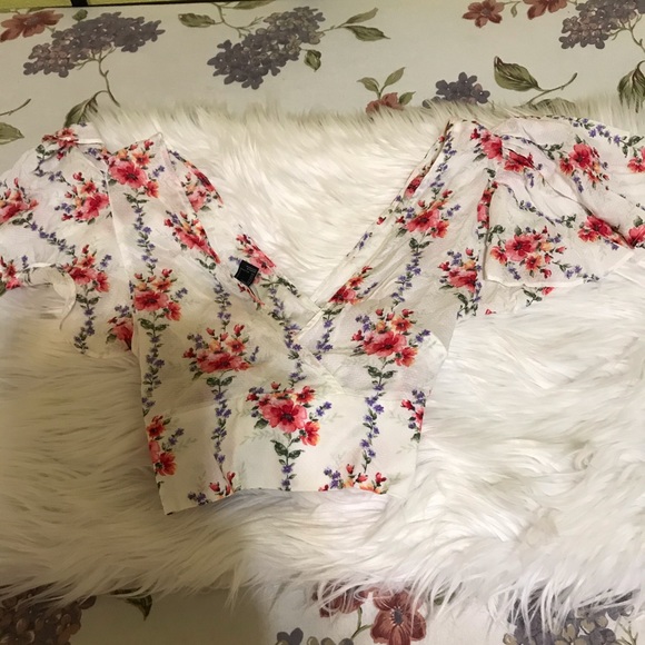 Forever21 top - Picture 2 of 5